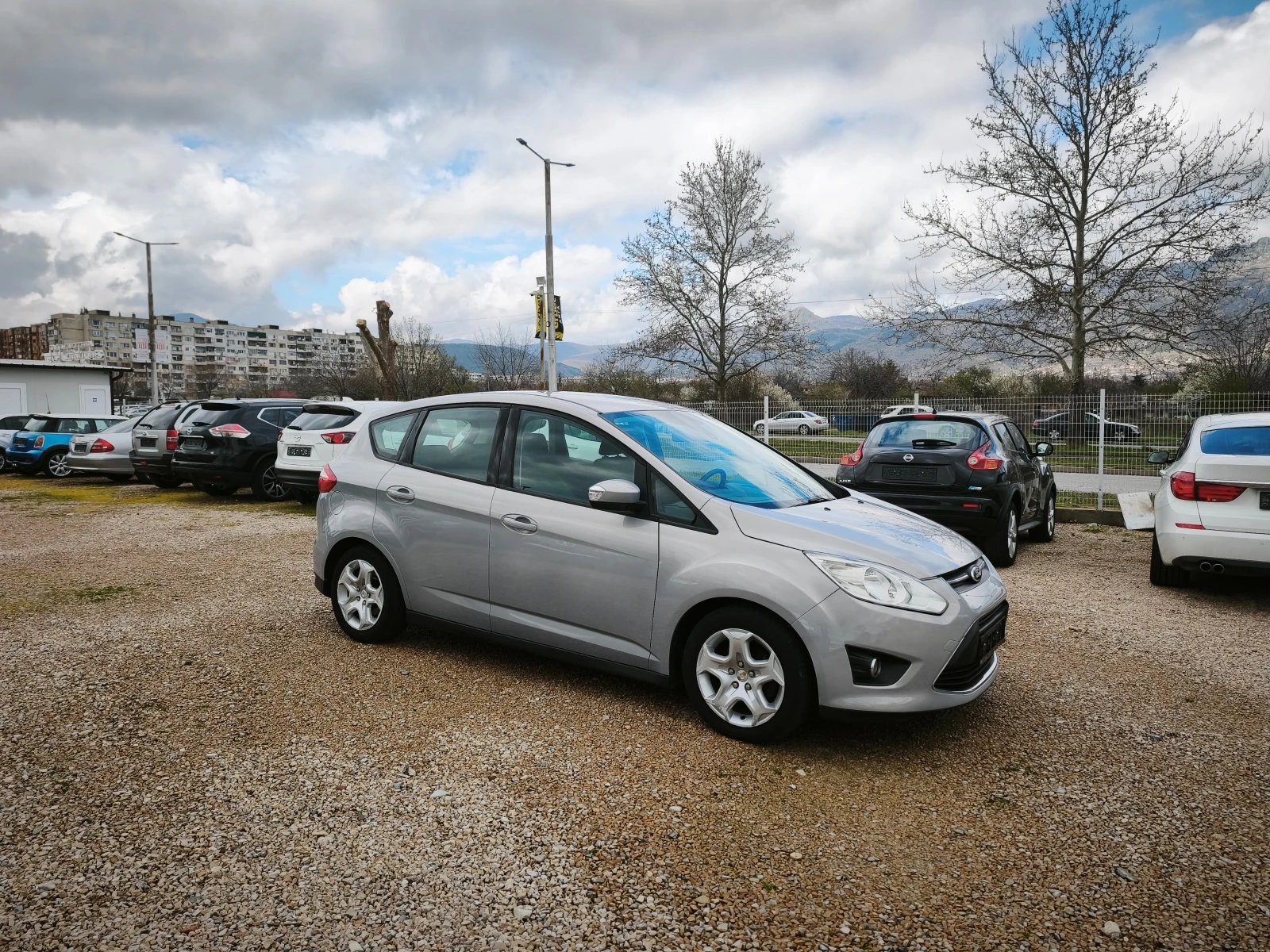 Ford C-max НОВА !!!, снимка 4 - Автомобили и джипове - 54068341