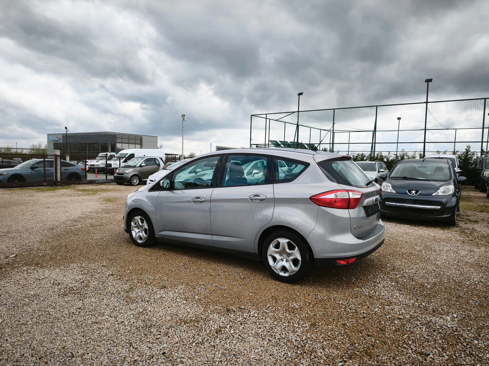 Ford C-max НОВА !!!, снимка 9 - Автомобили и джипове - 54068341