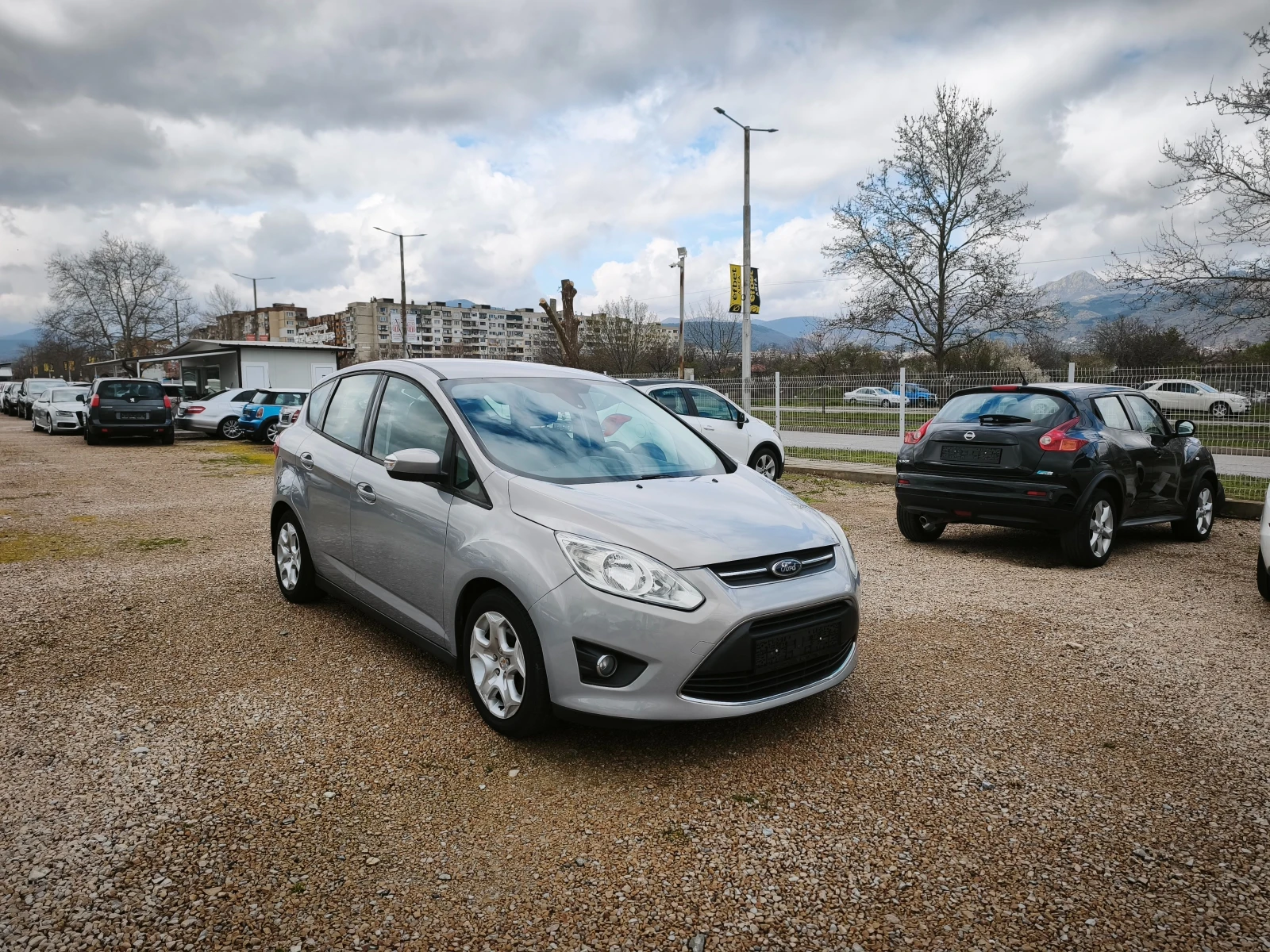 Ford C-max НОВА !!!, снимка 3 - Автомобили и джипове - 54068341