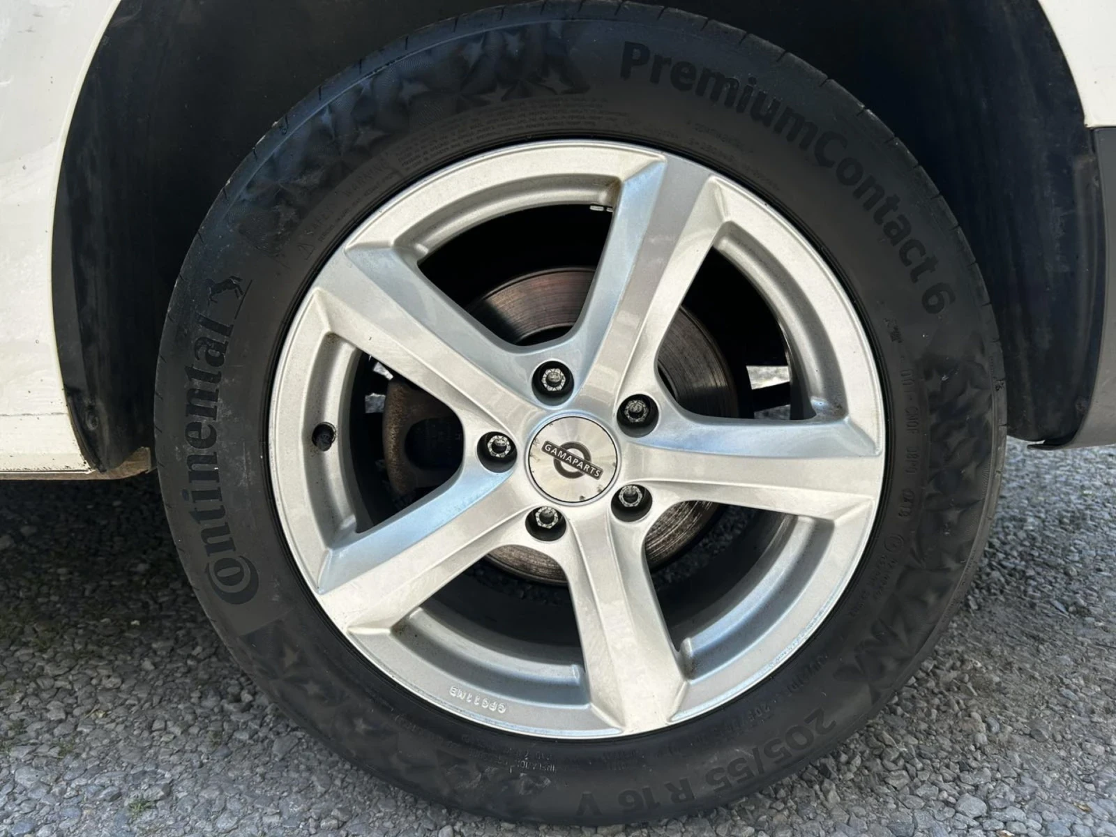 VW Caddy 2.0 TDI, снимка 14 - Автомобили и джипове - 54345947