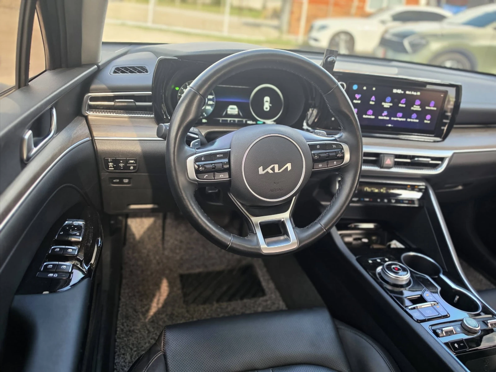 Kia K5 Hybrid Noblesse, снимка 16 - Автомобили и джипове - 55097797