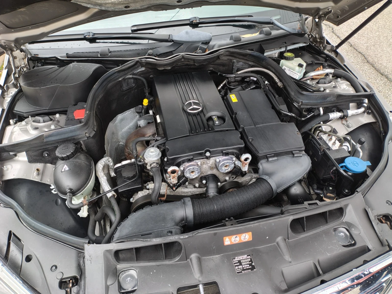Mercedes-Benz C 200, снимка 7 - Автомобили и джипове - 54786766