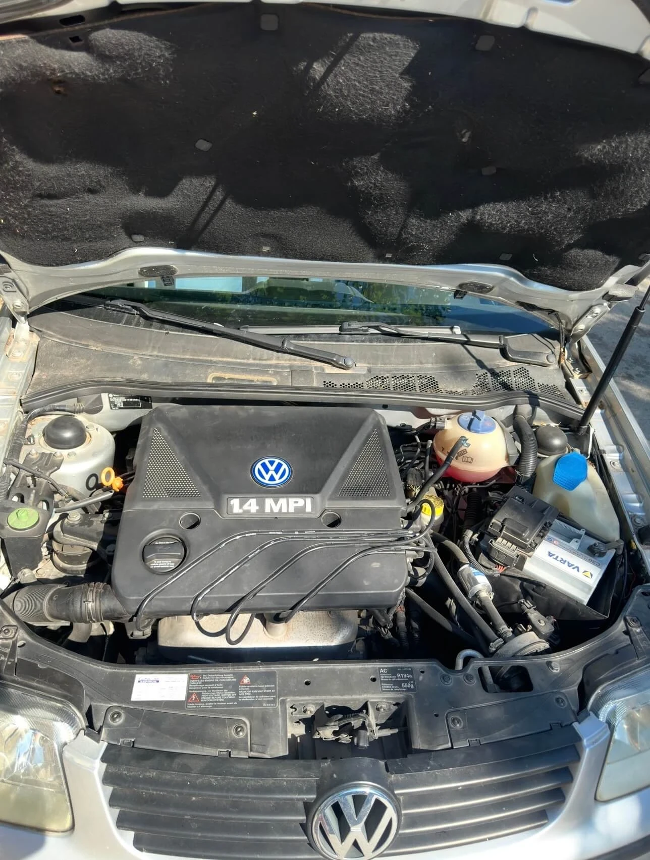 VW Polo 1.4 MPI ГАЗ/КЛИМАТИК, снимка 7 - Автомобили и джипове - 55729743