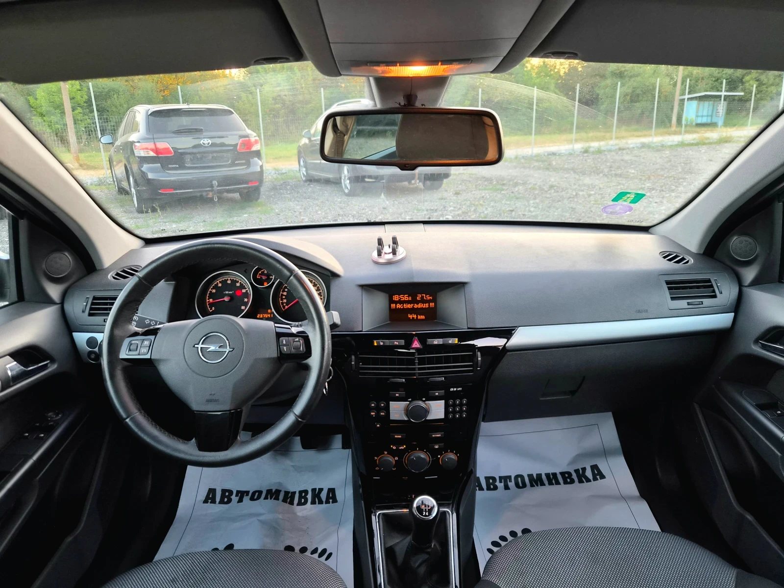Opel Astra 1.6* FACELIFT , снимка 13 - Автомобили и джипове - 55746904