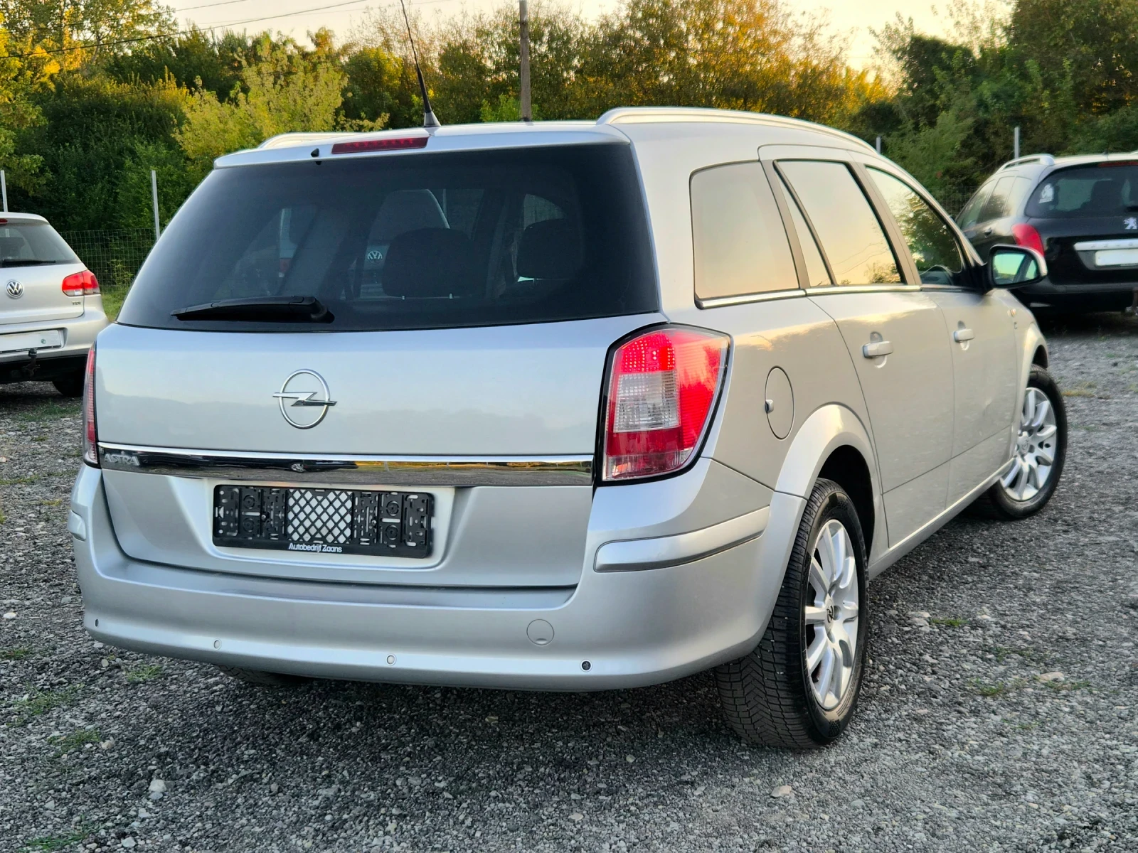 Opel Astra 1.6* FACELIFT , снимка 5 - Автомобили и джипове - 55746904