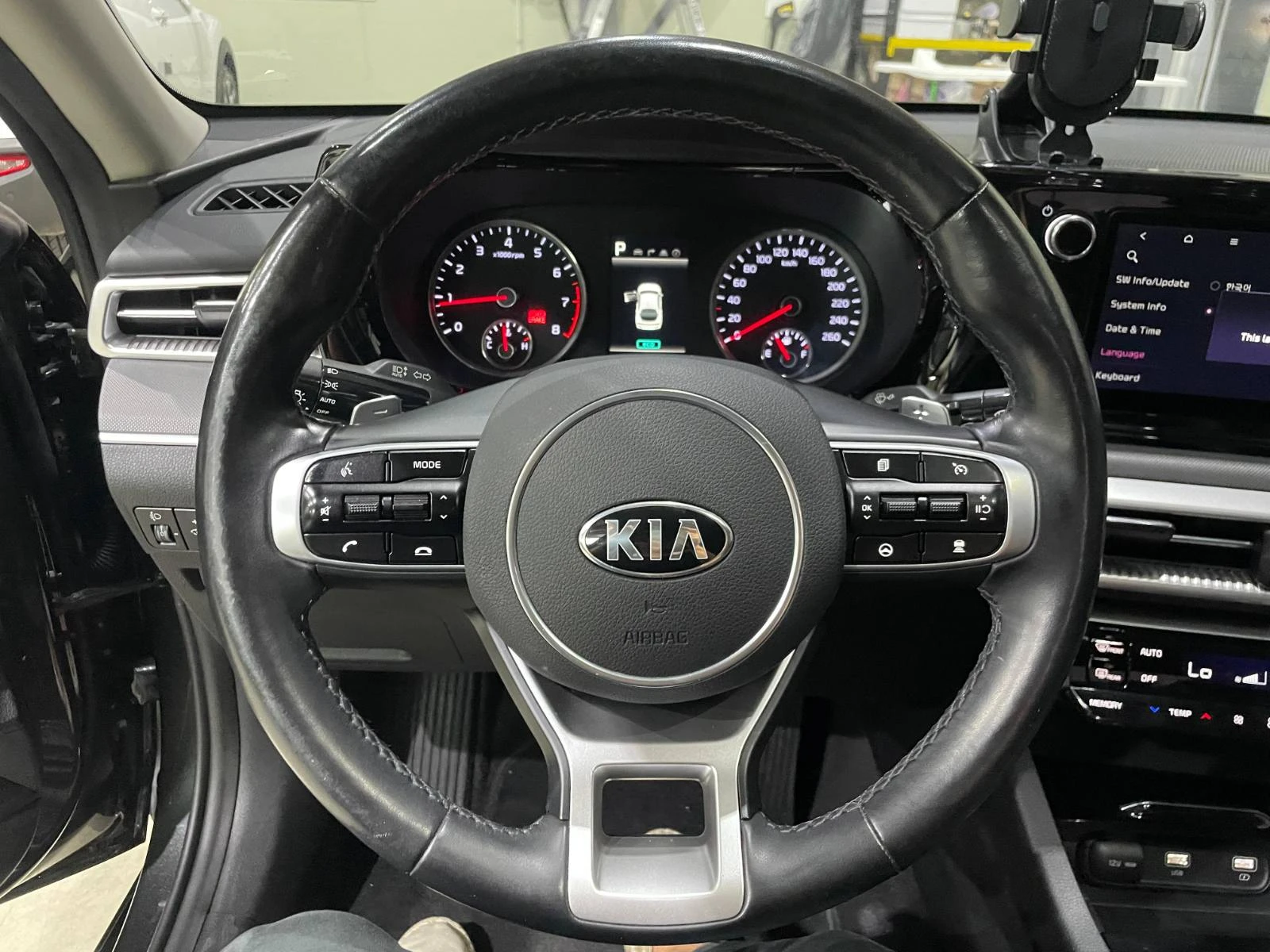 Kia K5 2.0 LPG ! Trendy ! | Mobile.bg � ����������� 14
