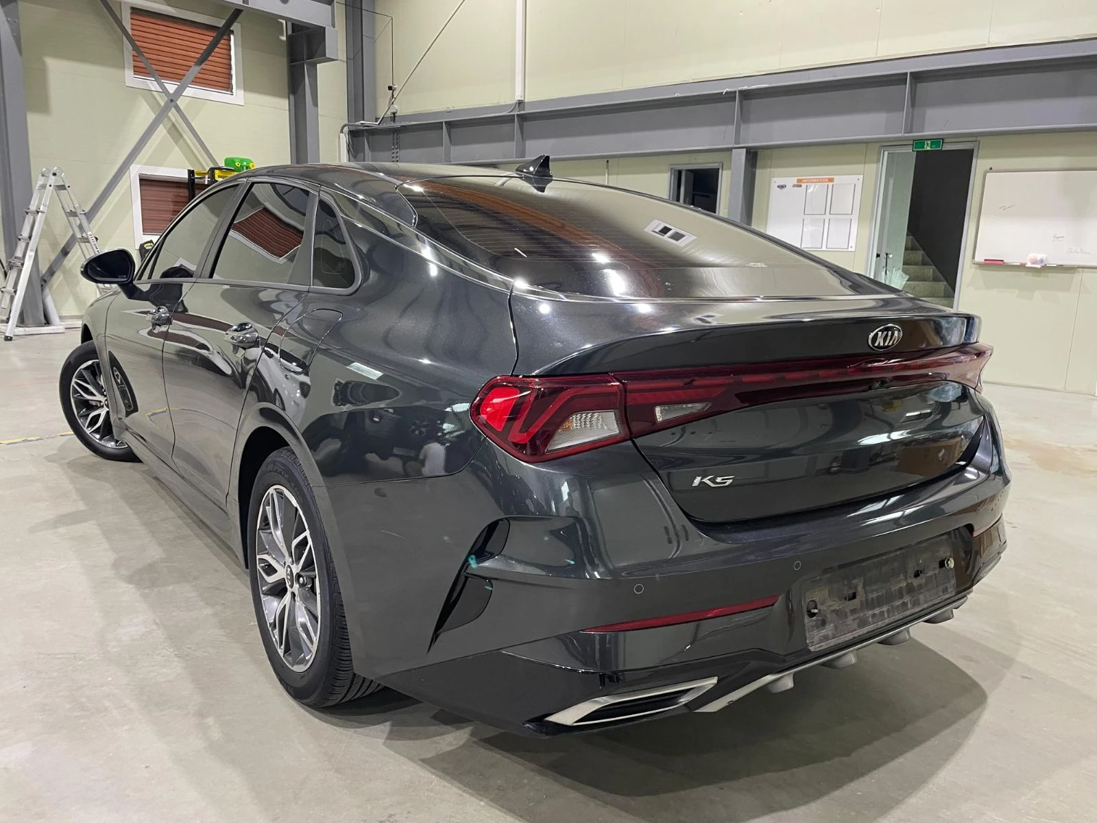 Kia K5 2.0 LPG ! Trendy ! | Mobile.bg � ����������� 6