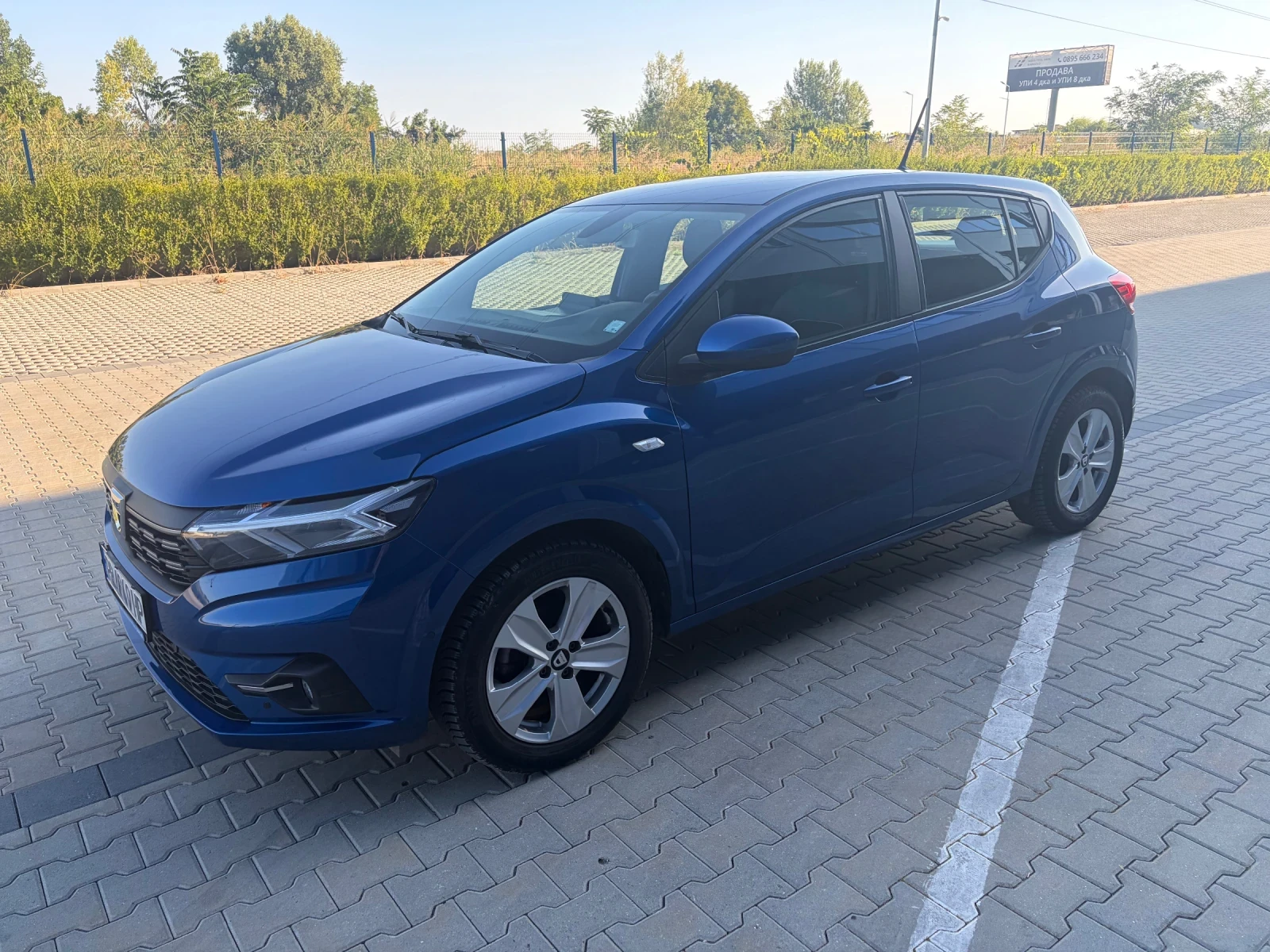 Dacia Sandero, снимка 3 - Автомобили и джипове - 55993903