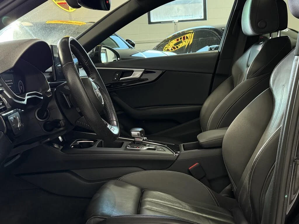 Audi A4 2020* S-LINE* MATRIX* DIS* DIGITAL* ШИБИДАХ* КРАЙН, снимка 8 - Автомобили и джипове - 56045694