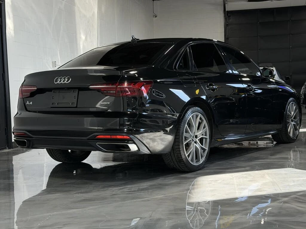 Audi A4 2020* S-LINE* MATRIX* DIS* DIGITAL* ШИБИДАХ* КРАЙН, снимка 3 - Автомобили и джипове - 56045694
