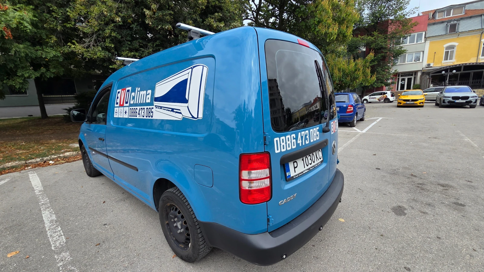 VW Caddy 1.6 TDI MAXI, снимка 5 - Автомобили и джипове - 56336432