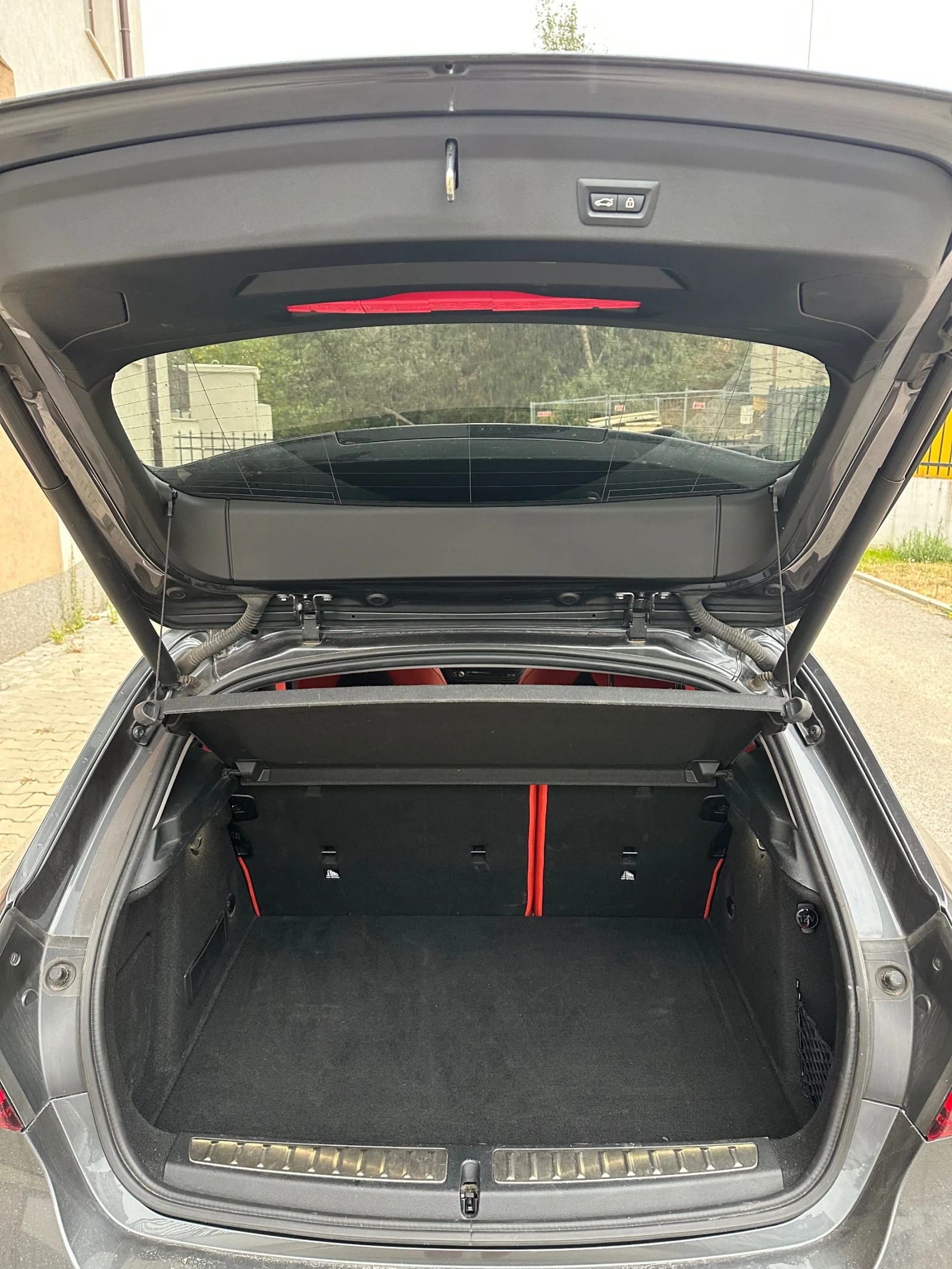 BMW 120 120d LUXURY Line, снимка 10 - Автомобили и джипове - 56237213