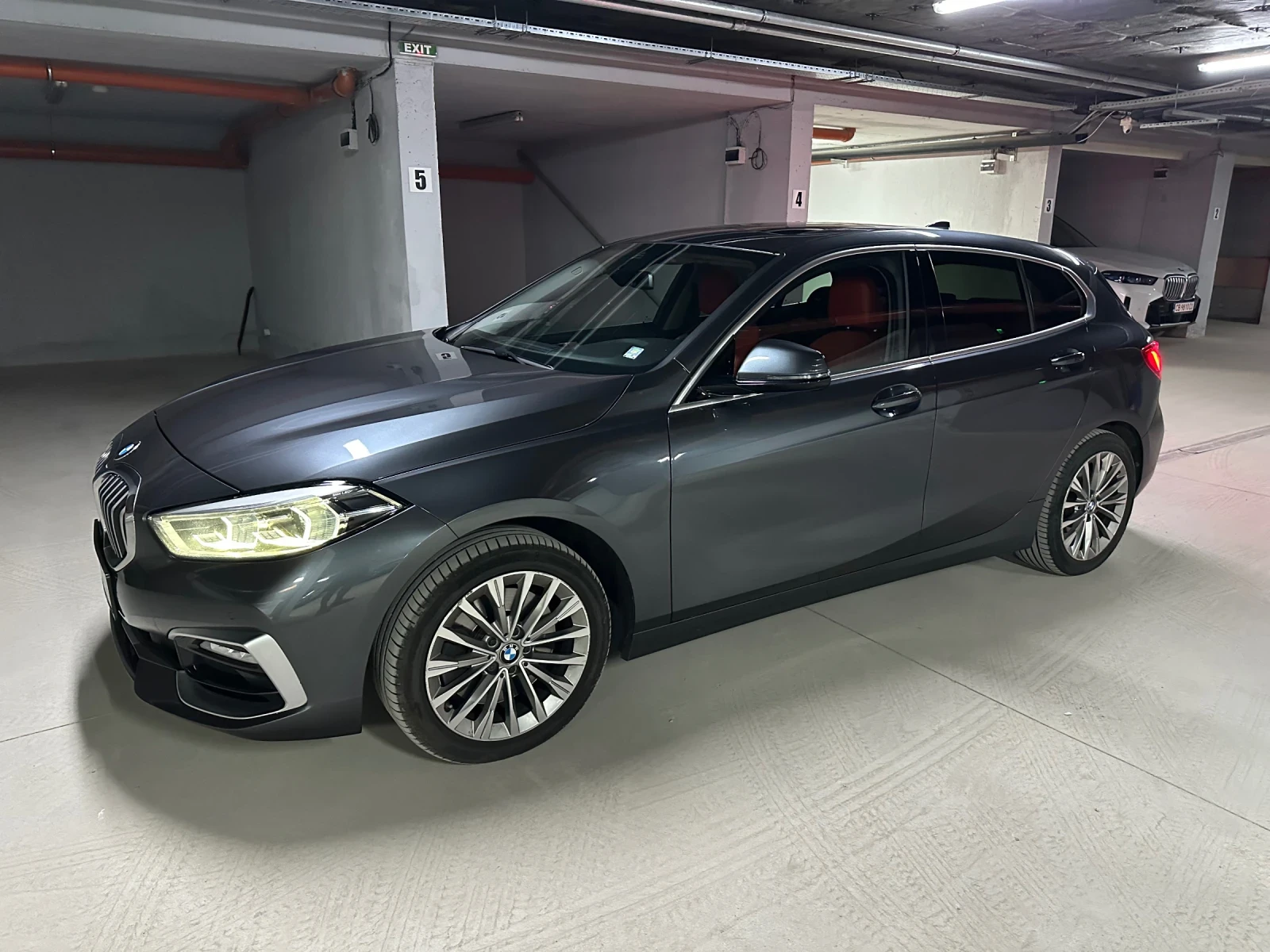BMW 120 120d LUXURY Line, снимка 2 - Автомобили и джипове - 56237213