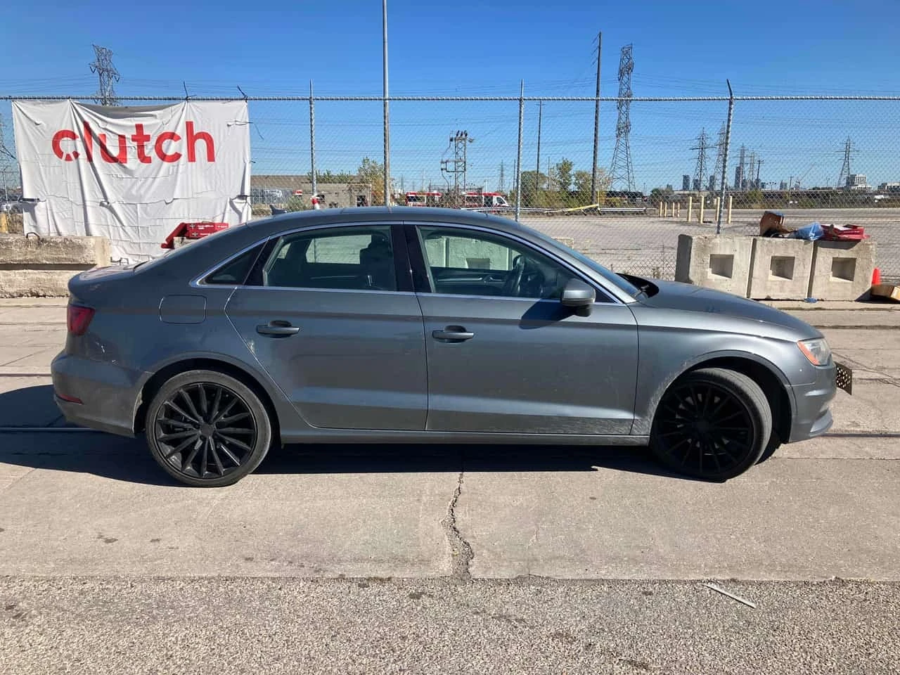 Audi A3 4dr Sdn quattro 2.0T Progressiv * CARFAX *  | Mobile.bg � ����������� 3