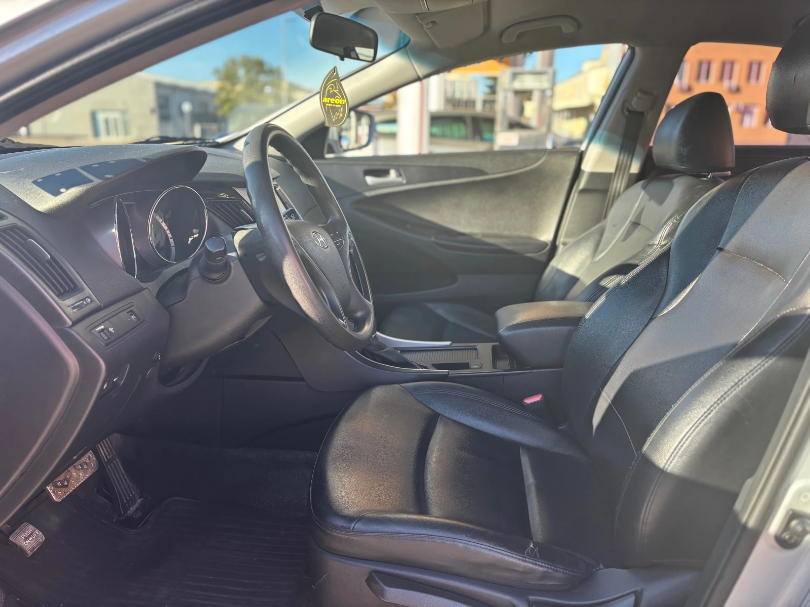 Hyundai Sonata LPG, снимка 16 - Автомобили и джипове - 56637279