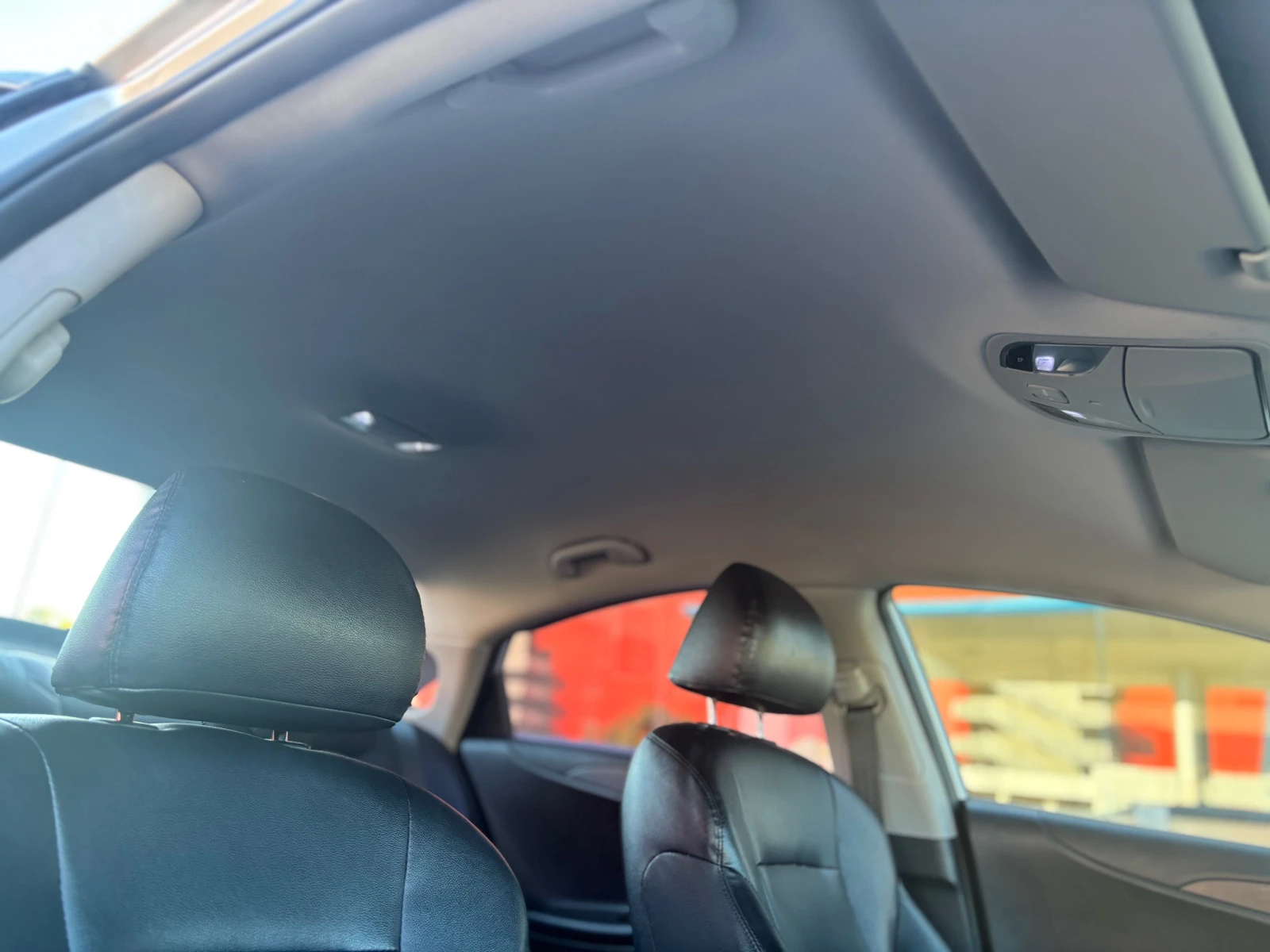 Hyundai Sonata LPG, снимка 13 - Автомобили и джипове - 56637279