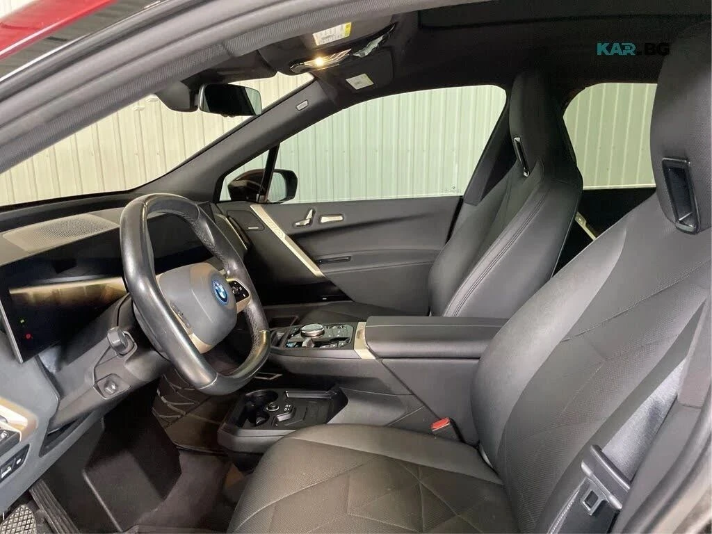 BMW iX, снимка 8 - Автомобили и джипове - 56686449