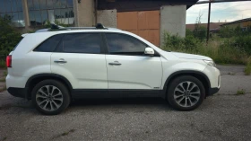 Kia Sorento 2.0D 4x4 НОВ ВНОС, ЛИЗИНГ , снимка 3