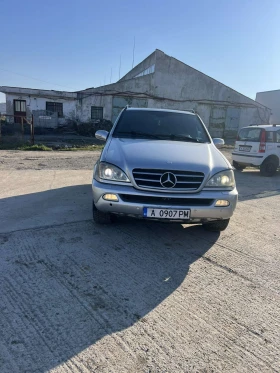  Mercedes-Benz ML 270