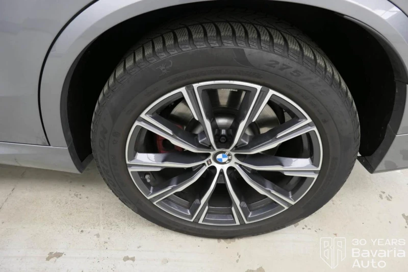 BMW X5 M60i  xDrive Sportautomatic, снимка 13 - Автомобили и джипове - 52669871