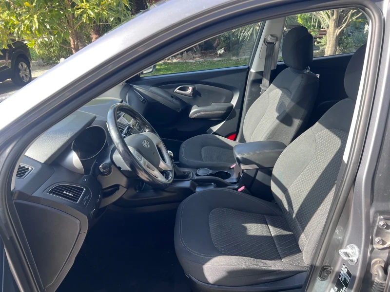 Hyundai IX35 1.7 cdi, снимка 9 - Автомобили и джипове - 52910508