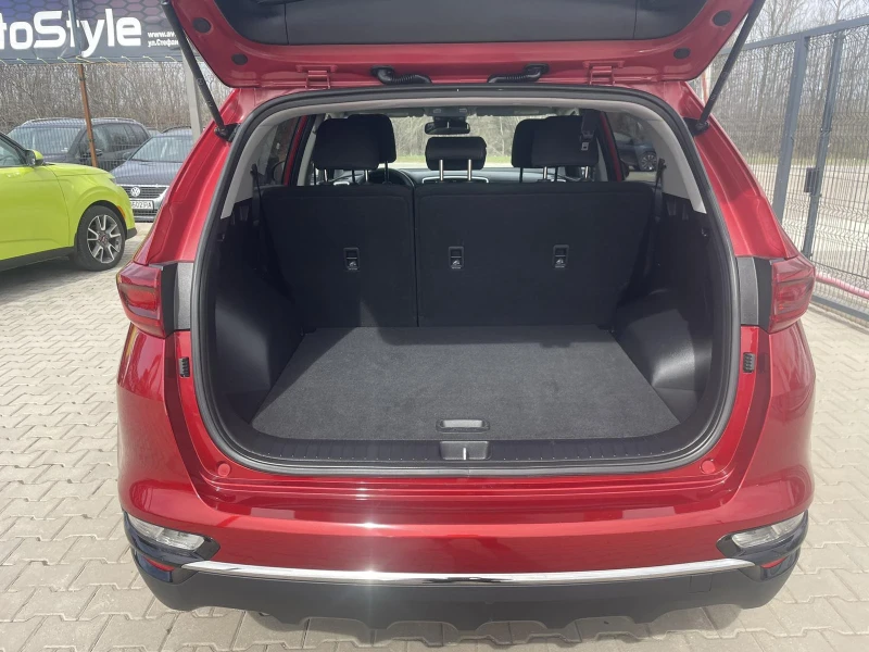 Kia Sportage, снимка 13 - Автомобили и джипове - 53024223