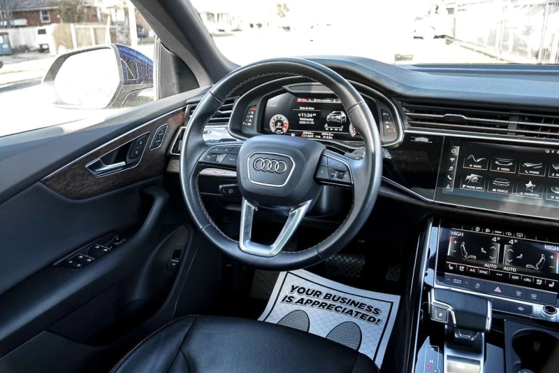 Audi Q8 PROGRESSIV S-LINE QUATTRO | ONE OWNER | NAVI | PAN, снимка 16 - Автомобили и джипове - 53148064