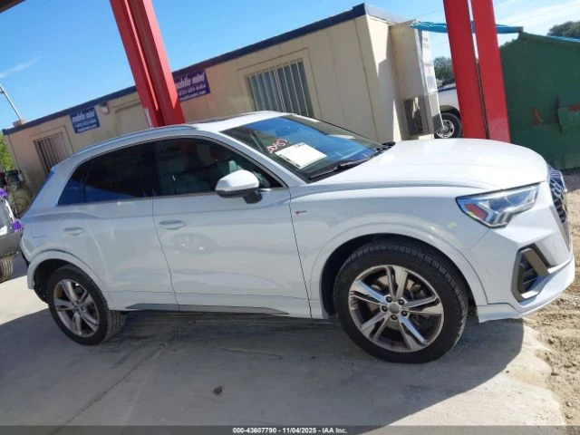 Audi Q3 2.0T S Line*   *    | Mobile.bg   3