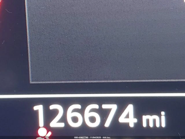 Audi Q3 2.0T S Line*   *    | Mobile.bg   15