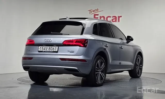 Audi Q5 50TDI Обдухване Head up 360 Камера Панорама , снимка 3 - Автомобили и джипове - 55655291