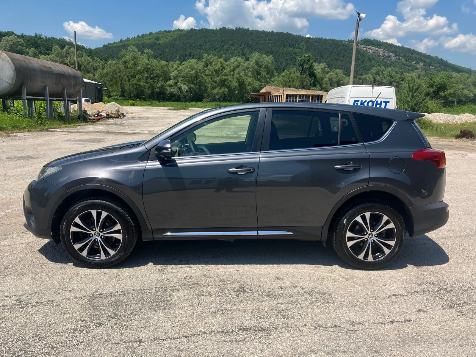 Toyota Rav4  - изображение 2