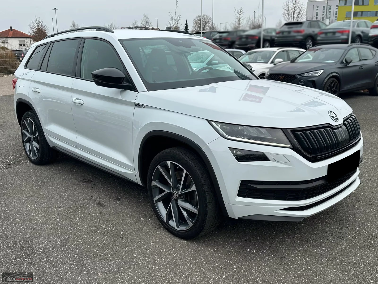 Skoda Kodiaq 2.0TDI/SPORTLINE/200HP/AHK/LED/PDC/360/MEMO/525f - изображение 4
