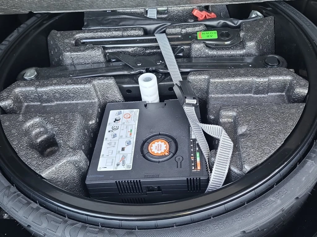 Audi Q8 * Technik * CARFAX * БЕЗ ПЪРВОНАЧАЛНА ВНОСКА - изображение 10