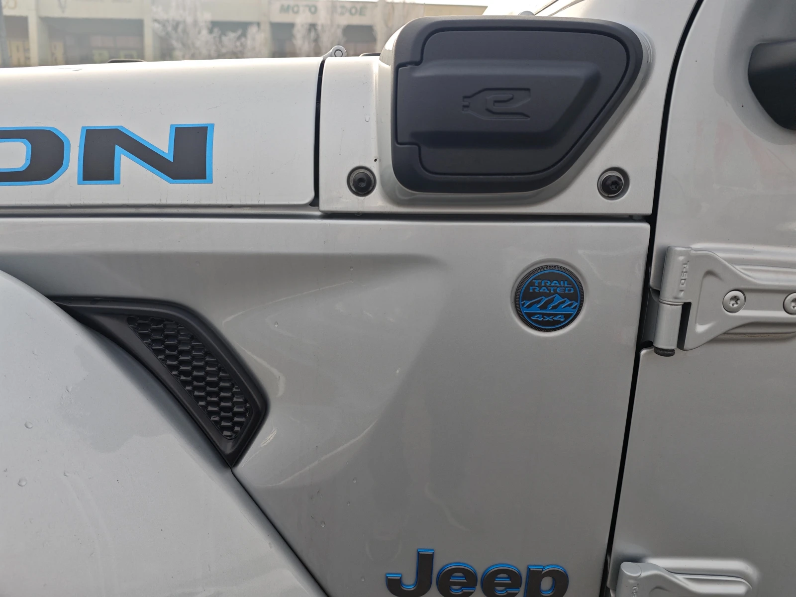 Jeep Wrangler Rubicon PHEV AWD Full 5000km - изображение 7