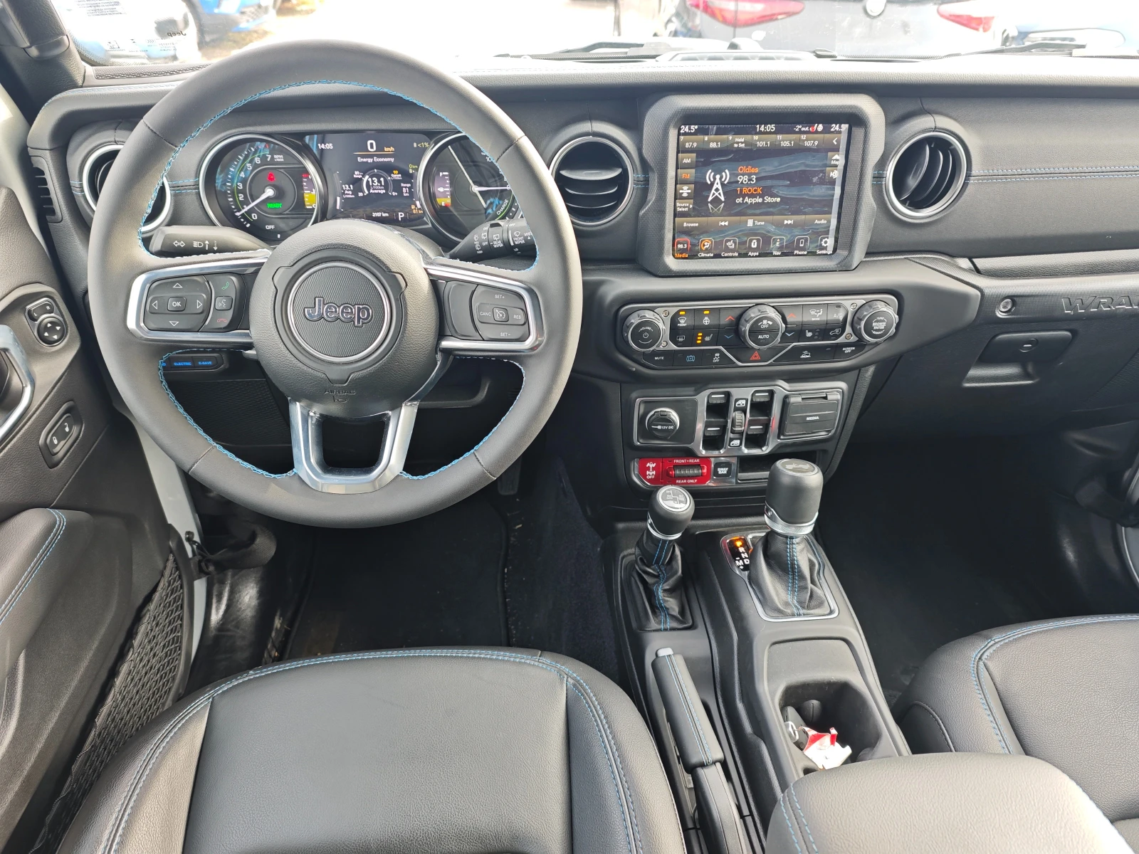 Jeep Wrangler Rubicon PHEV AWD Full 5000km - изображение 9