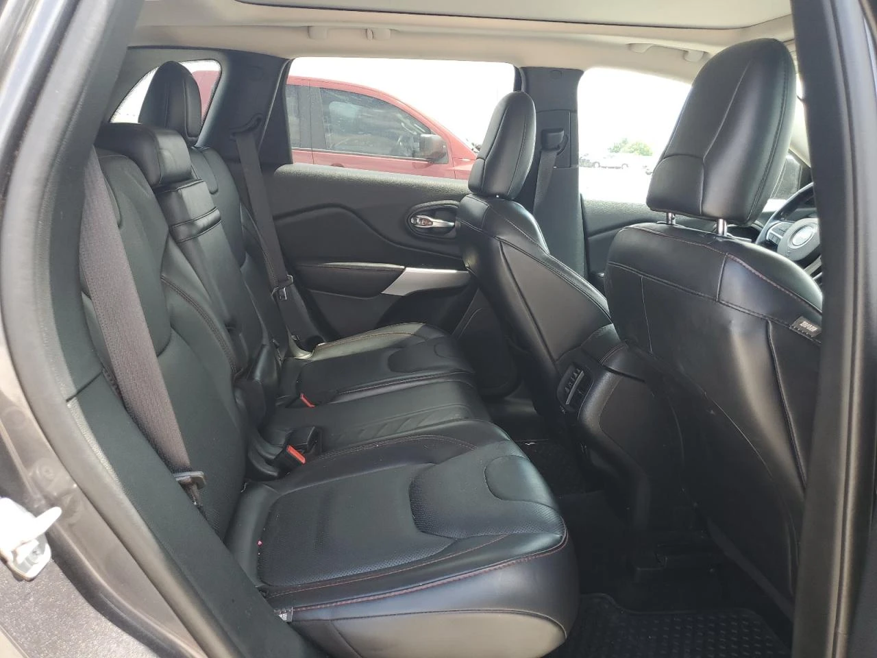 Jeep Cherokee TRAILHAWK - изображение 9