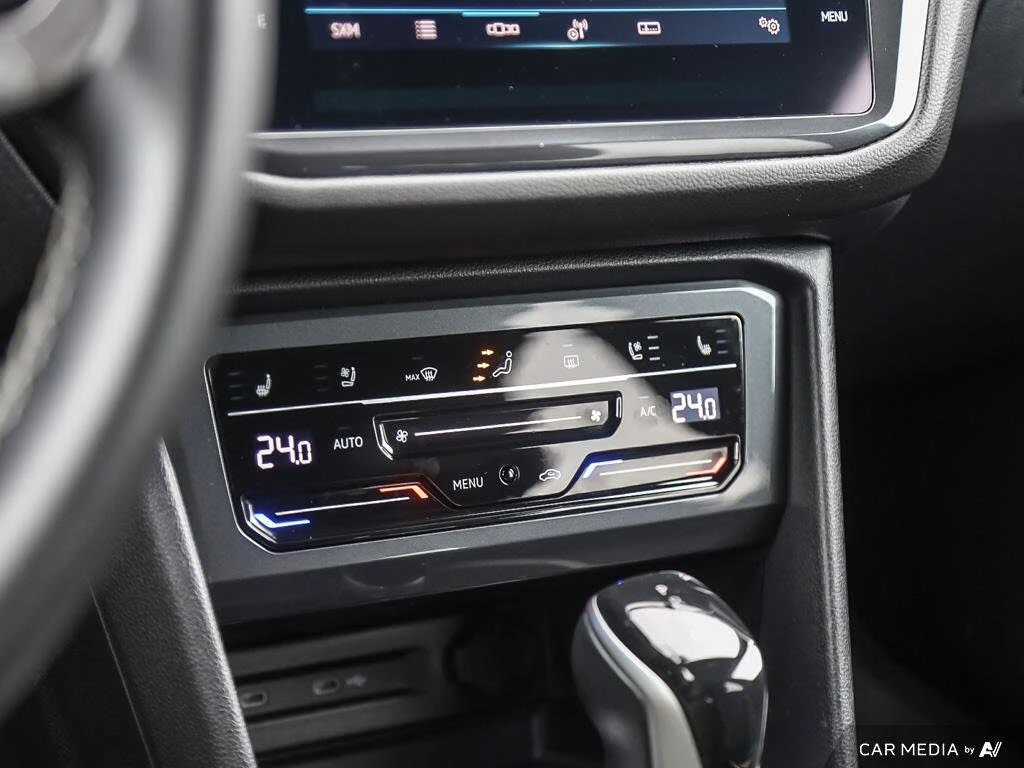 VW Tiguan 2023 Volkswagen Tiguan Highline R-Line 4Motion, снимка 13 - Автомобили и джипове - 53872983