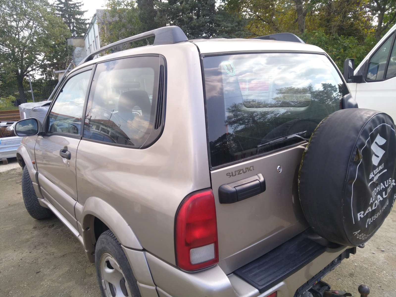 Suzuki Grand vitara, снимка 6 - Автомобили и джипове - 56250399