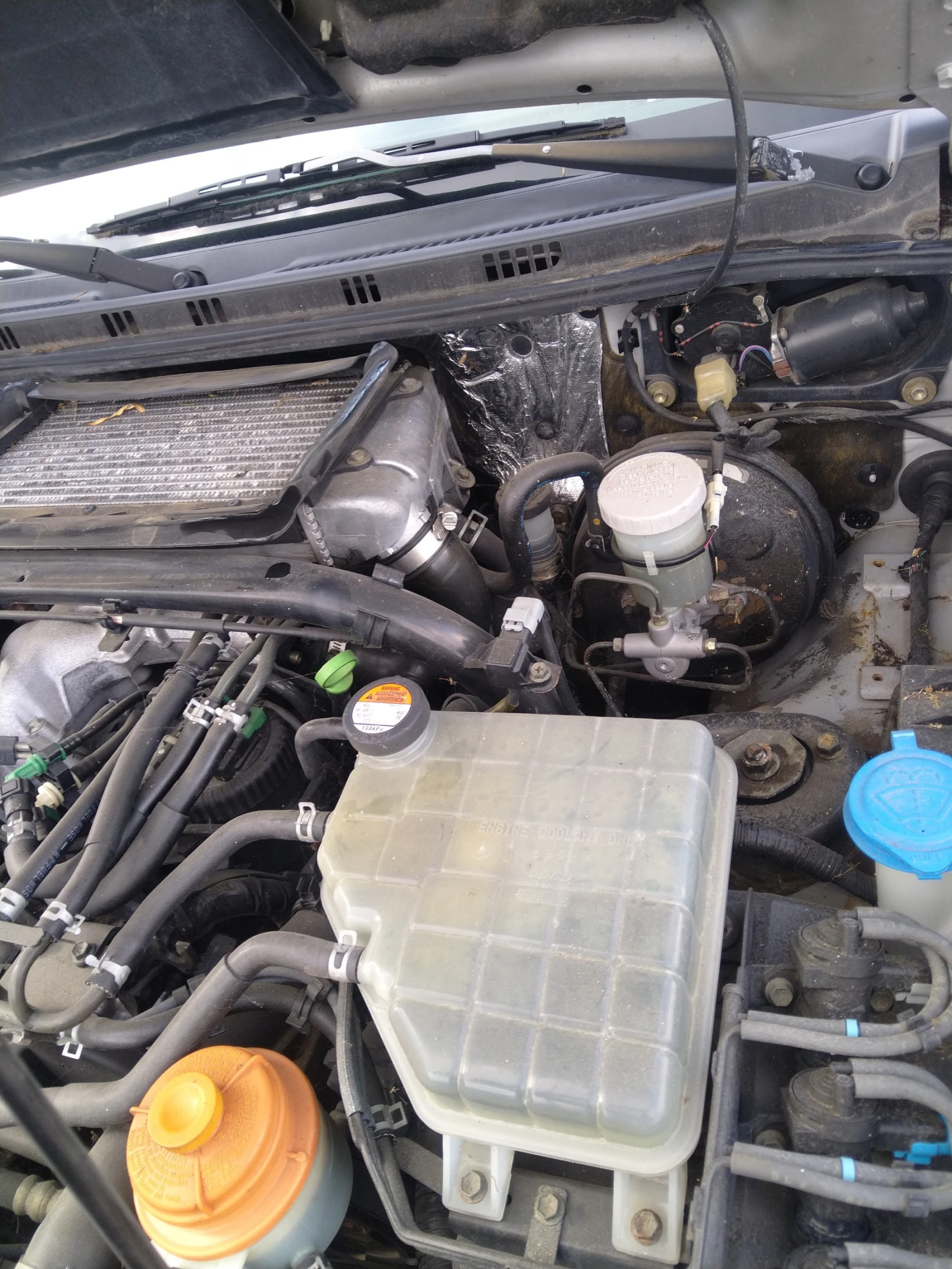 Suzuki Grand vitara, снимка 4 - Автомобили и джипове - 56250399