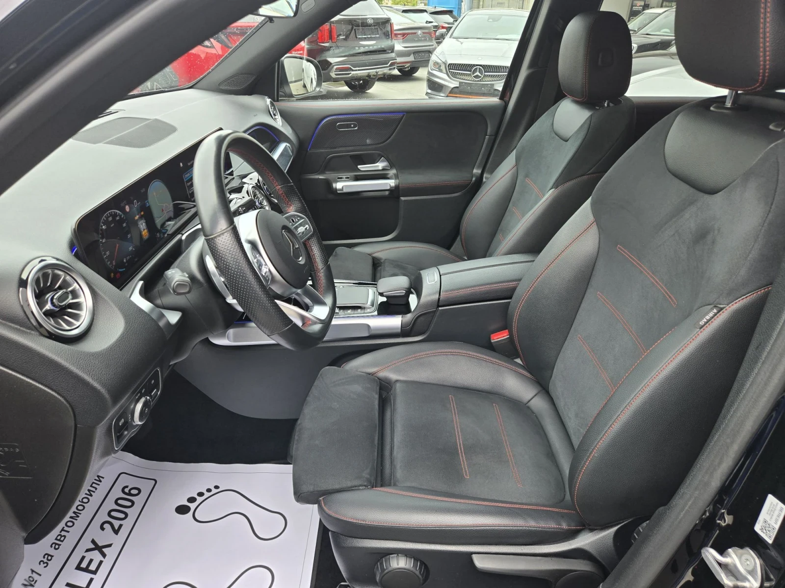 Mercedes-Benz GLB 200 AMG, снимка 7 - Автомобили и джипове - 56011618
