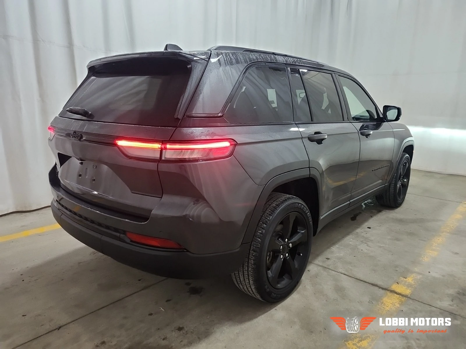 Jeep Grand cherokee, снимка 2 - Автомобили и джипове - 56025190