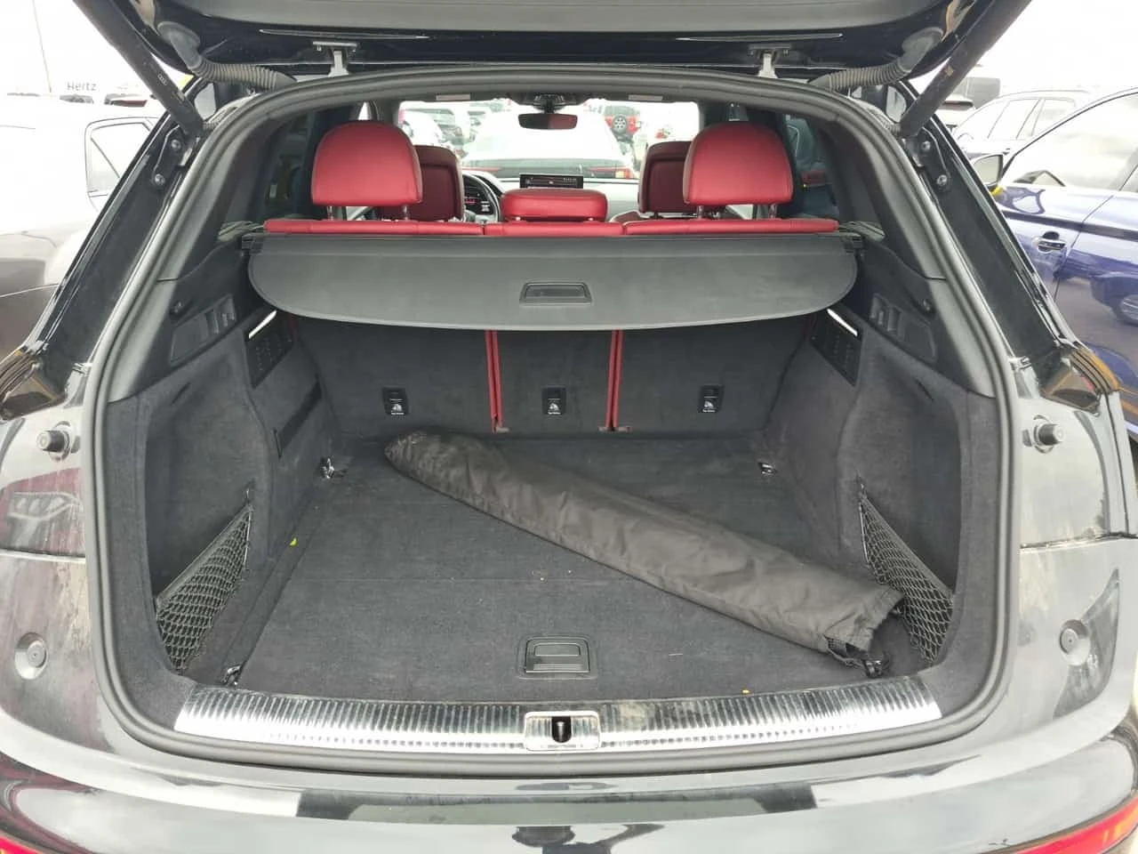 Audi SQ5 * Progressiv * CARFAX * KEYLESS * ПАНОРАМА * , снимка 14 - Автомобили и джипове - 56345766