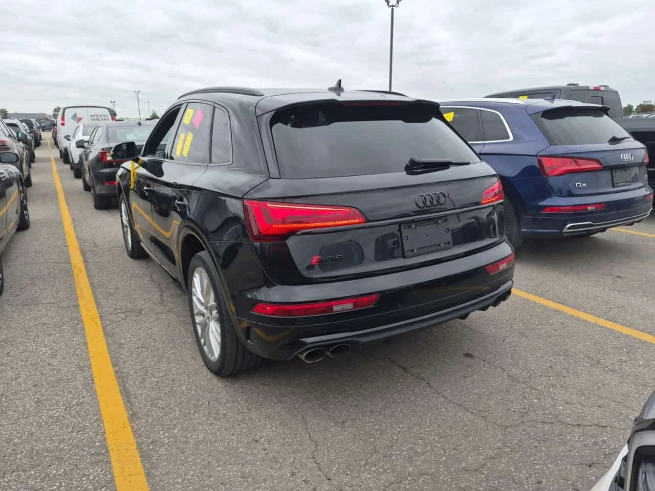 Audi SQ5 * Progressiv * CARFAX * KEYLESS * ПАНОРАМА * , снимка 2 - Автомобили и джипове - 56345766