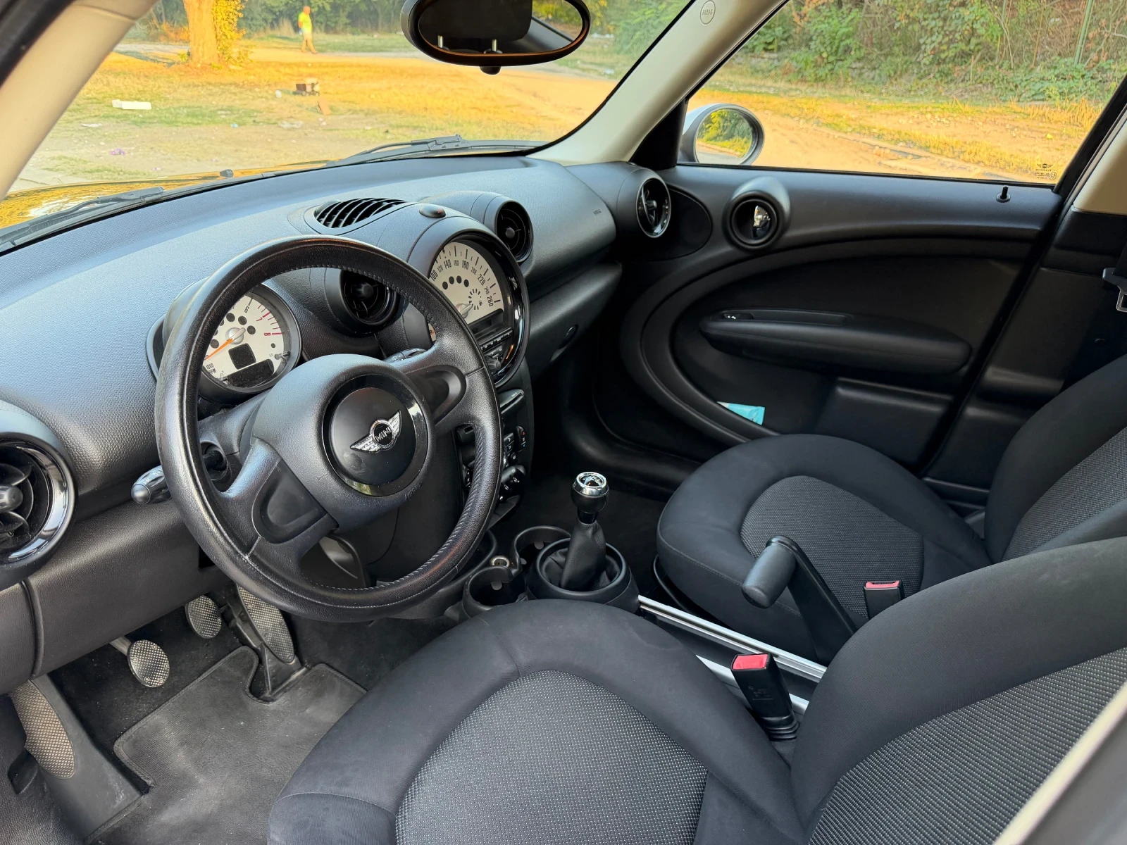 Mini Countryman 1.6, снимка 9 - Автомобили и джипове - 56392655
