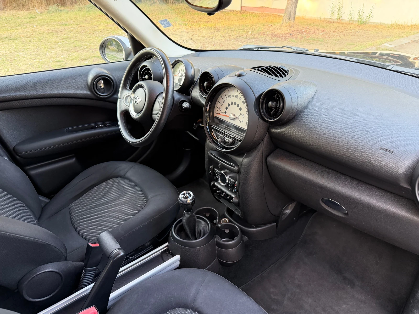 Mini Countryman 1.6, снимка 10 - Автомобили и джипове - 56392655