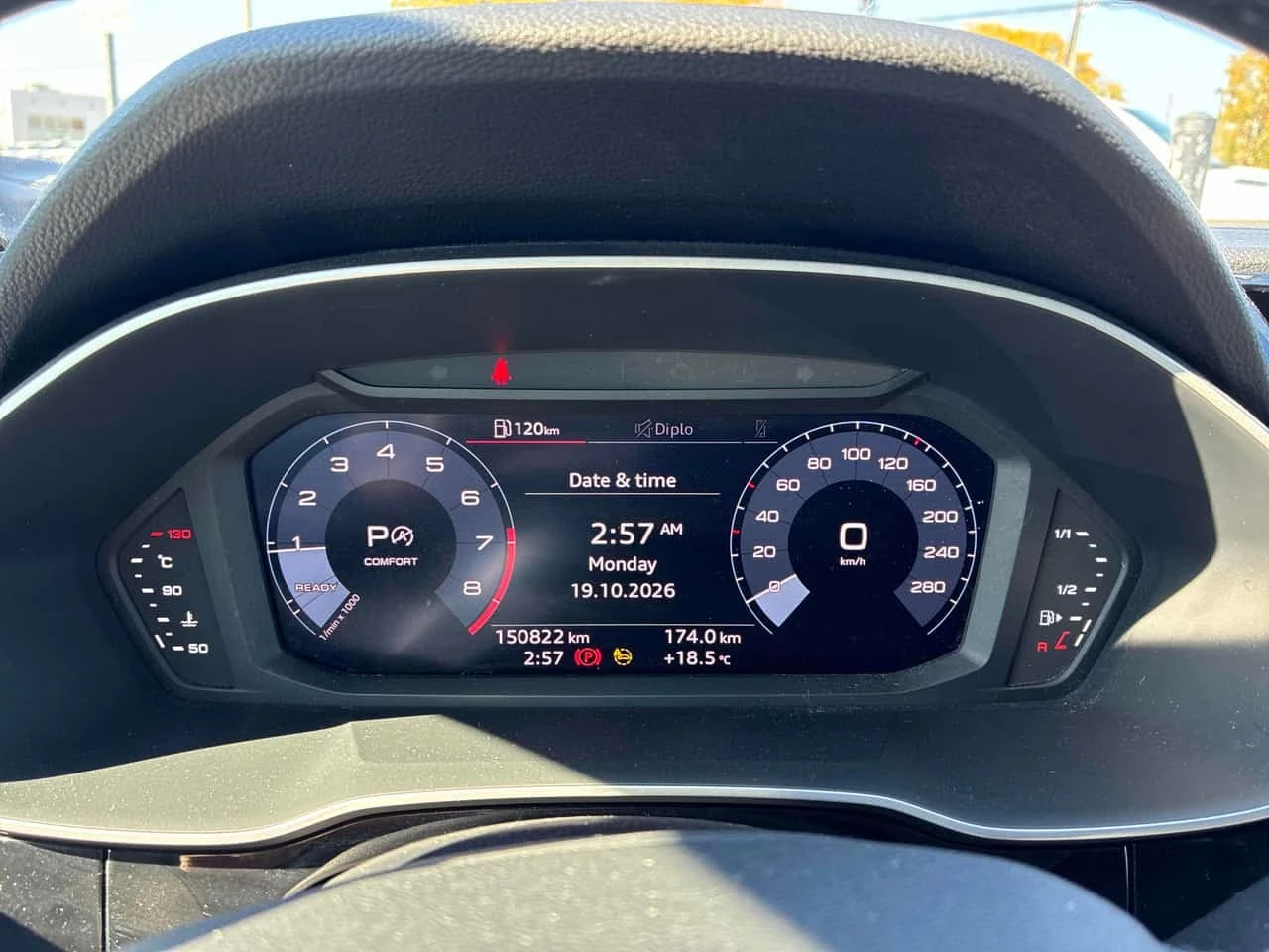 Audi Q3 ОТ ПРЕДСТАВИТЕЛСТВО/ДИСТРОНИК/КЛИП, снимка 8 - Автомобили и джипове - 56587451