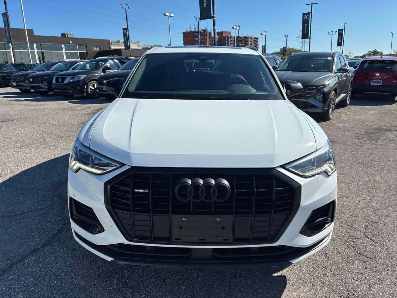 Audi Q3 ОТ ПРЕДСТАВИТЕЛСТВО/ДИСТРОНИК/КЛИП, снимка 6 - Автомобили и джипове - 56587451