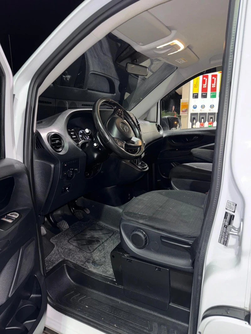 Mercedes-Benz Vito, снимка 5 - Бусове и автобуси - 51095912
