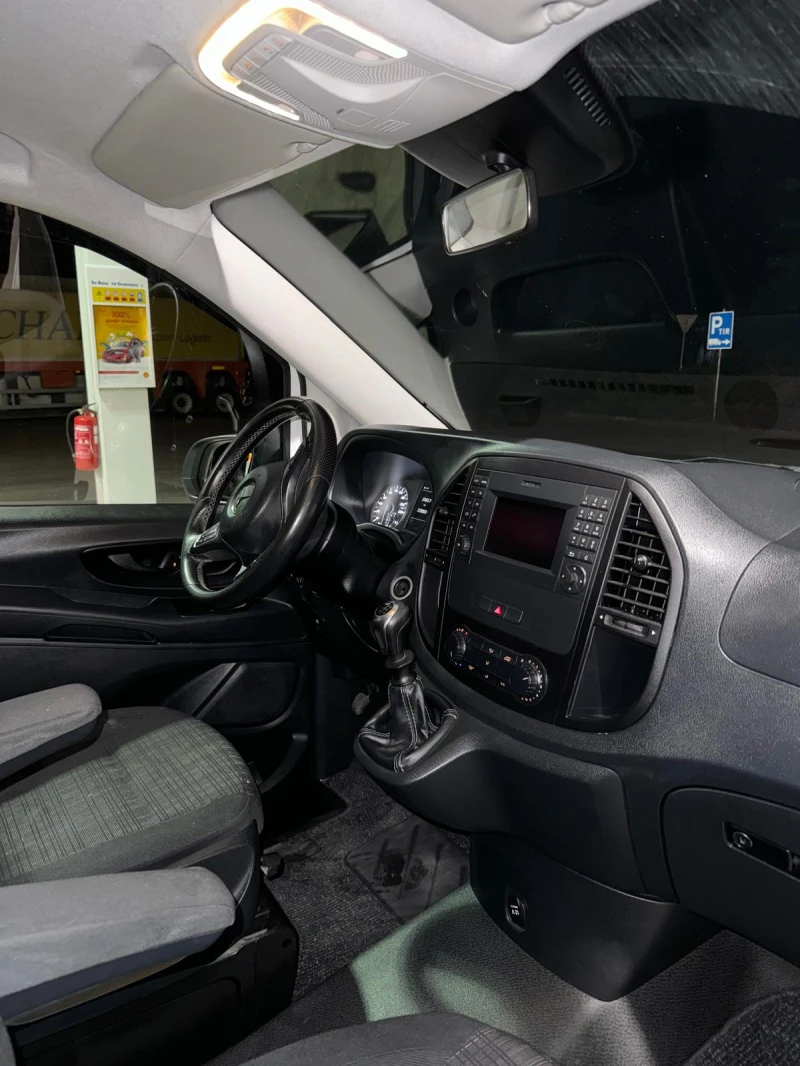 Mercedes-Benz Vito, снимка 9 - Бусове и автобуси - 51095912