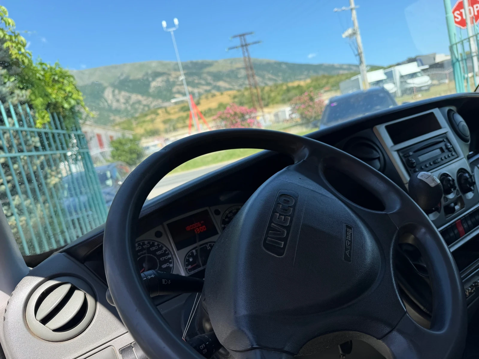 Iveco Daily 3.0HPI* 35C15* Тристранен самосвал* 3.20 метра кош, снимка 3 - Бусове и автобуси - 55445201